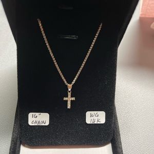 Necklace w/ diamond cross pendant